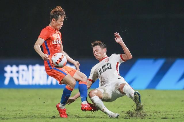 克里斯托弗·瓦尔兹因出演昆汀·塔伦蒂诺的《无耻混蛋》一举成名，并两度获得奥斯卡最佳男配角。