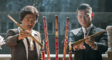 《蜂蜜的针》曝终极预告 袁泉上演除害猎杀法则3453人看过 《阳光女子合唱团》MV上线 A-lin歌唱爱与幸福2103人看过 《天才游戏》曝预告 彭昱畅丁禹兮化身纯恨宿敌2667人看过 《纯真年代的爱情》研讨会 孙千王天辰忆拍摄往3157人看过 新闻首页 电影新闻首页 明星新闻 华语 海外 成龙、梁朝伟、小贝、李栋旭等观战NBA中国赛 日前，25-26赛季NBA季前赛在中国澳门举行，成龙、梁朝伟 、刘嘉玲、任达华、大卫·贝克汉姆、林书豪、李小鹏、李栋旭、刘宪华、杜华、李汶翰等到场观.Disney+剧集《诉讼女王》（All\'s Fair）在化学之家举行首映礼。